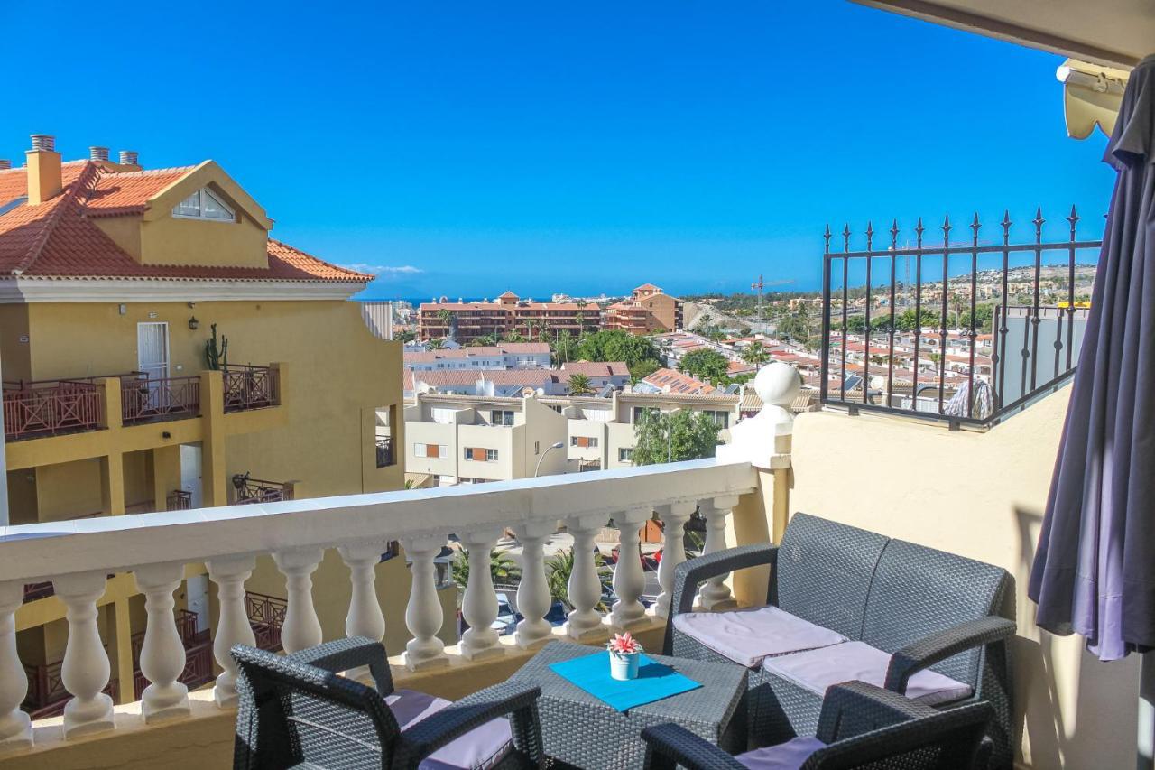 Castle Harbour Phoebe'S Flat Los Cristianos By Lovetenerife Eksteriør bilde